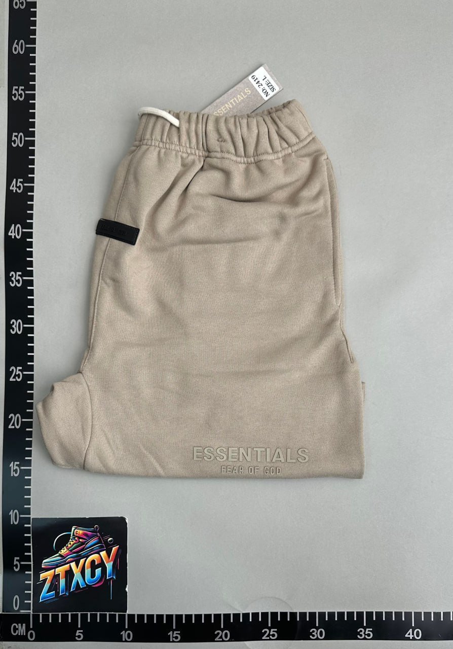  Essentials Shorts