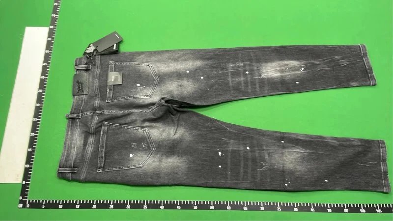 DSQUARED2 Jeans（28+ Styles）