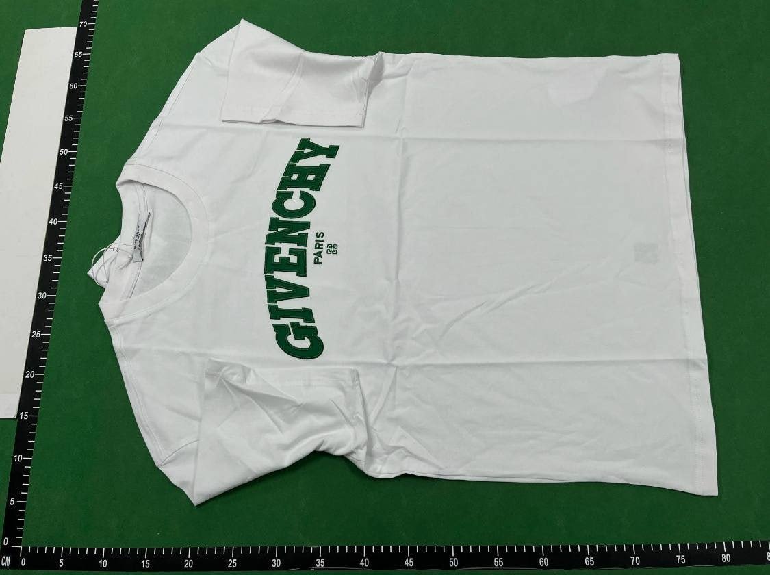 Givenchy Tee