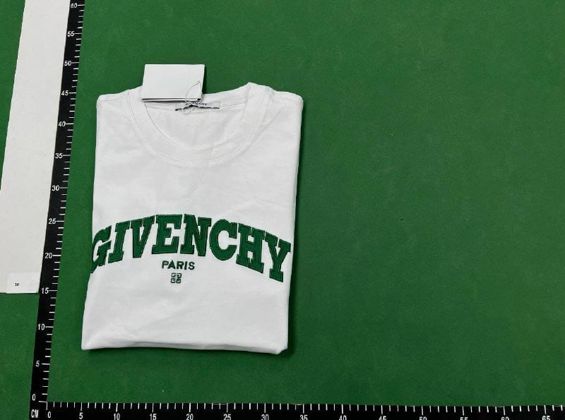 Givenchy Tee