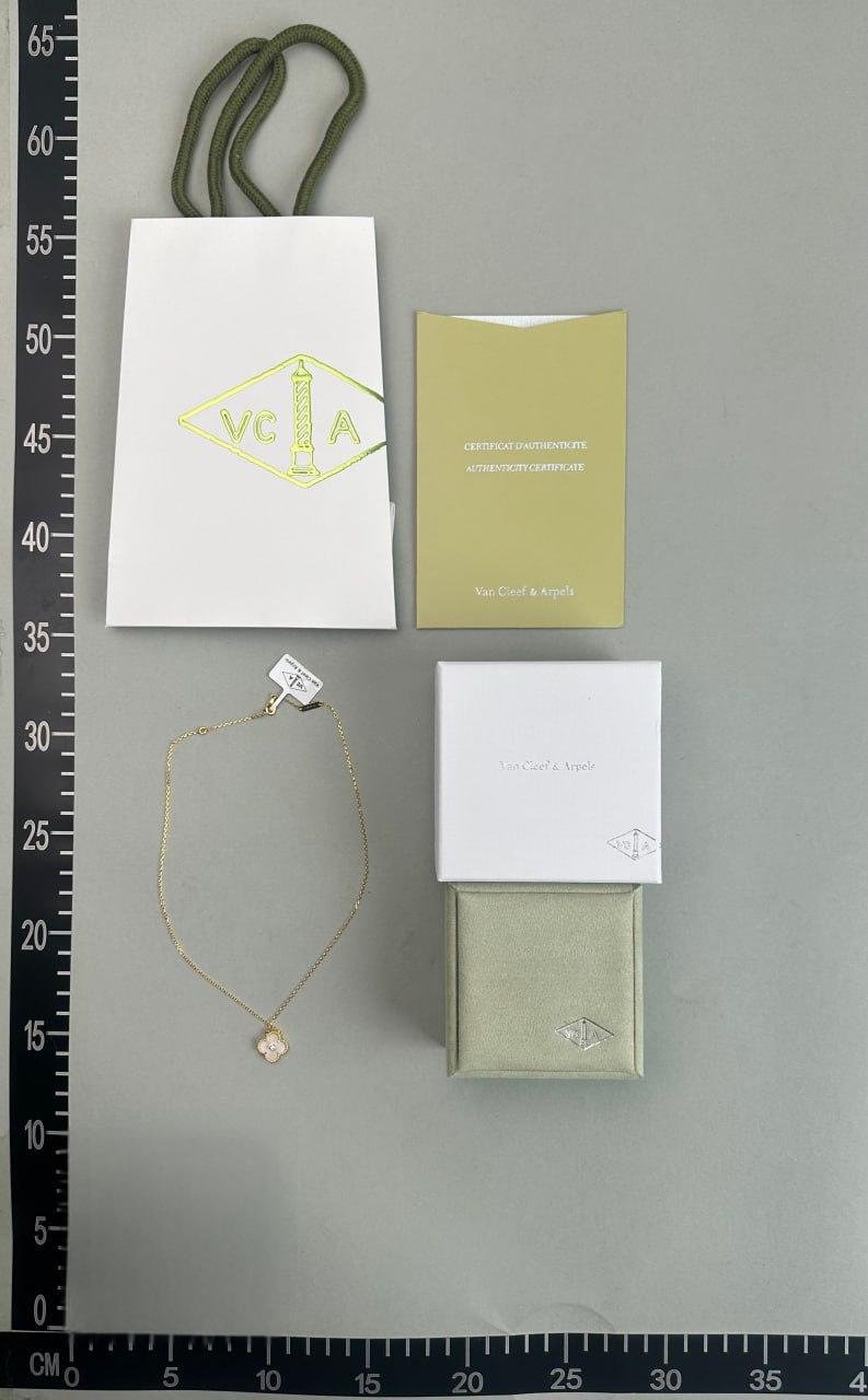 Van Cleef & Arpels Necklaces