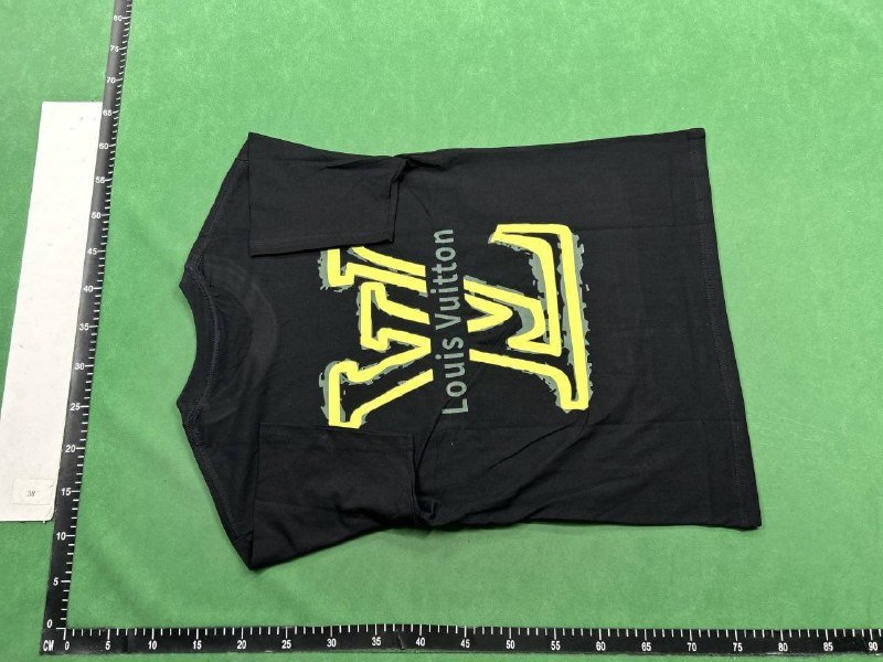  Louis Vuitton lv t-shirt tee 