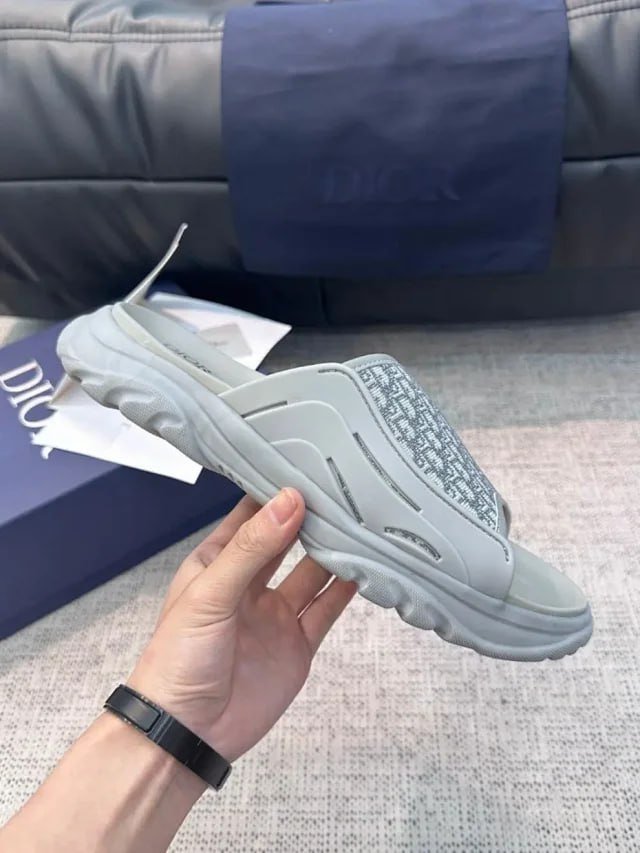 BEST quality top Dio