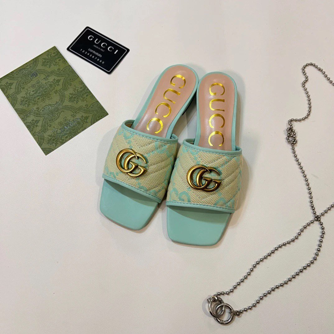 Burberry & chanel & Gucci slippers
