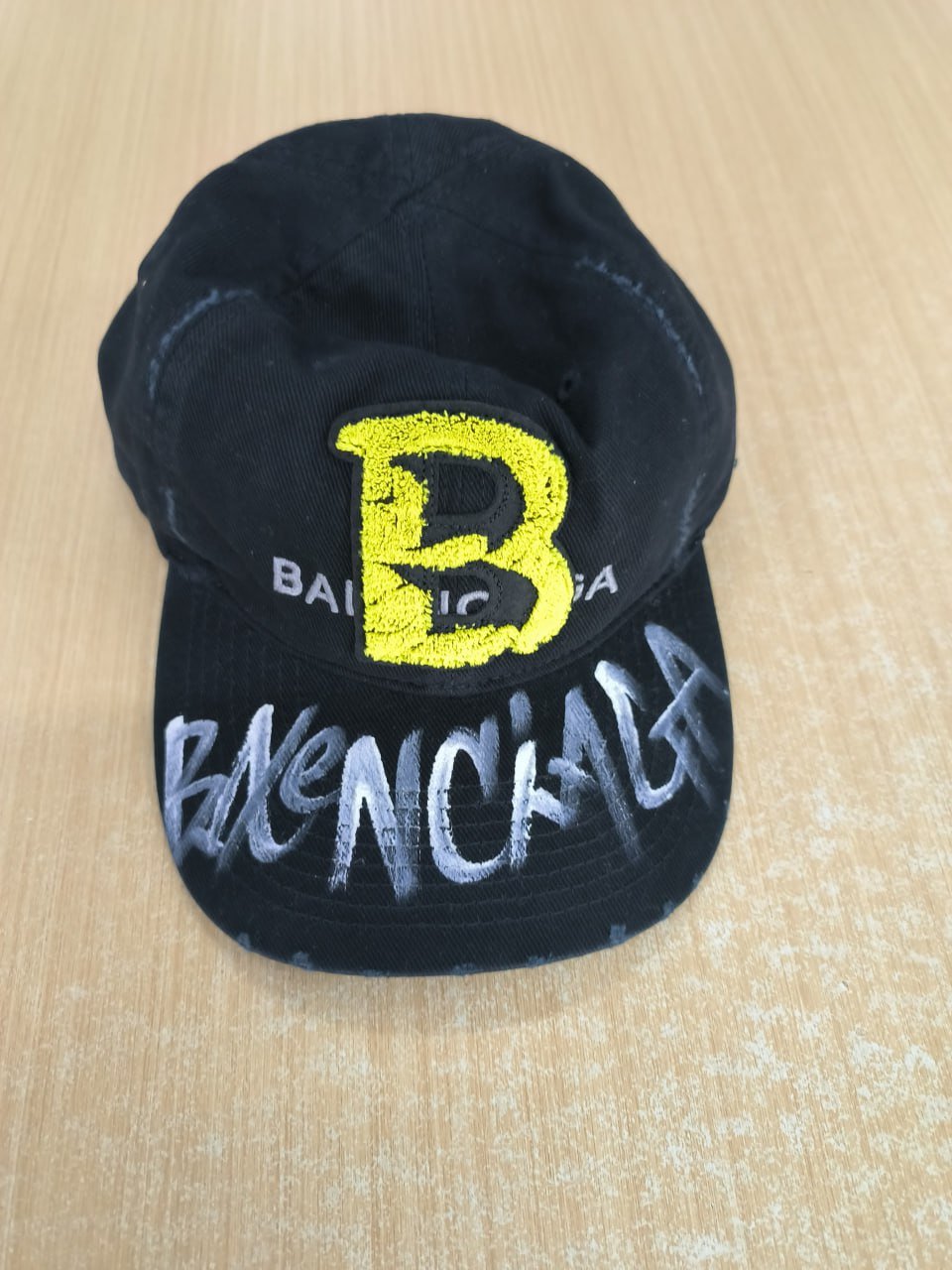 Balenciaga cap