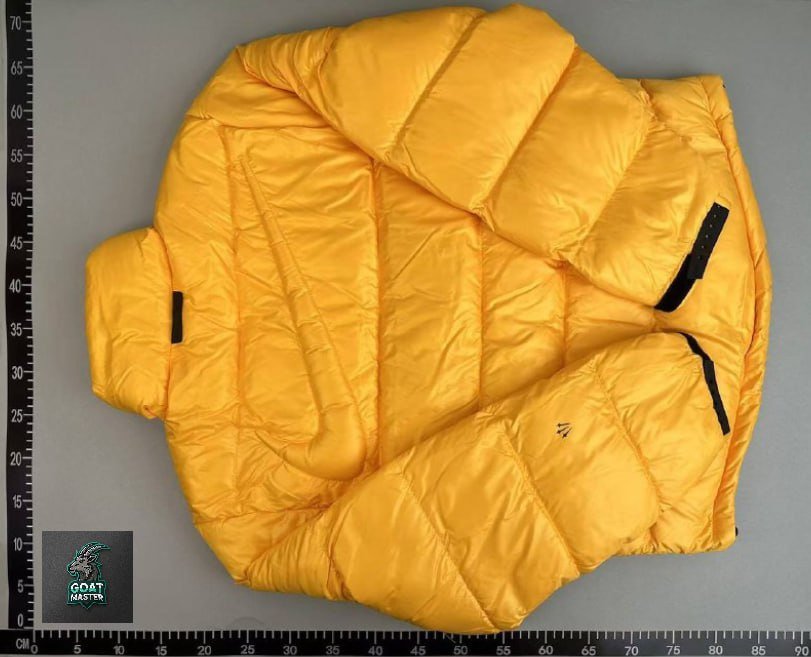 Cazadora Nike x Nocta