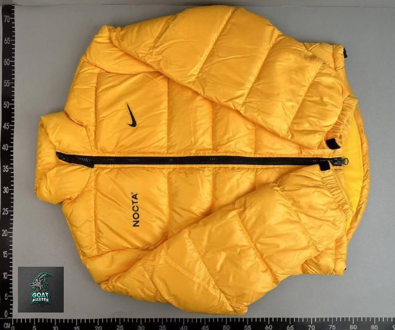 Cazadora Nike x Nocta