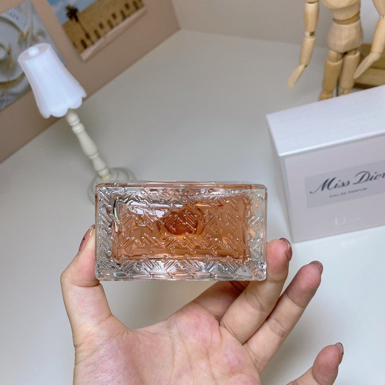 Dior Blooming Sweetheart EDP