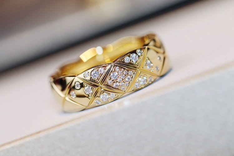 Chanel diamond pattern ring