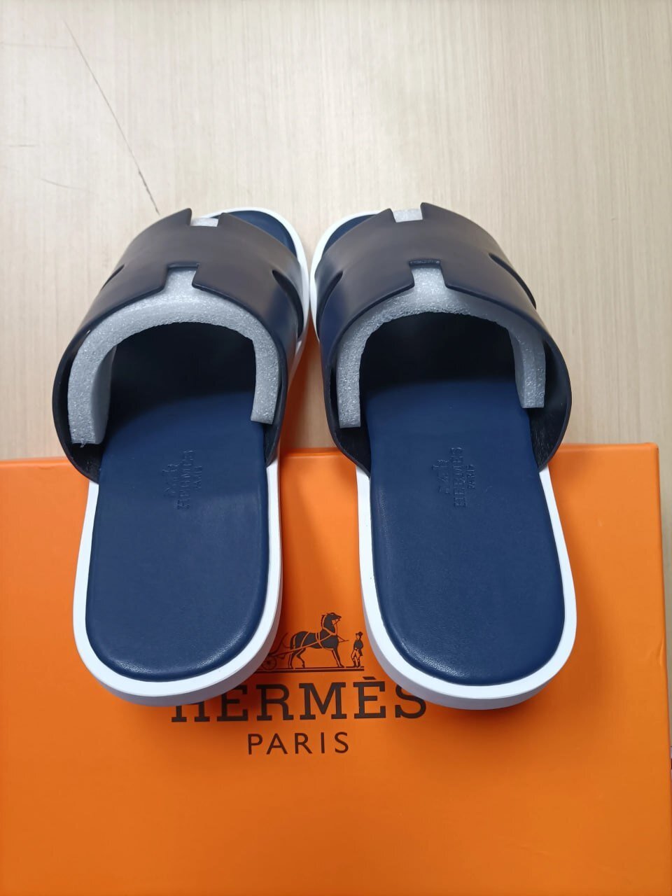 Hermes slippers