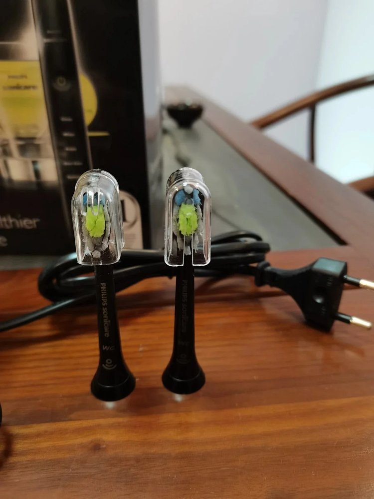 PLP electric toothbrush